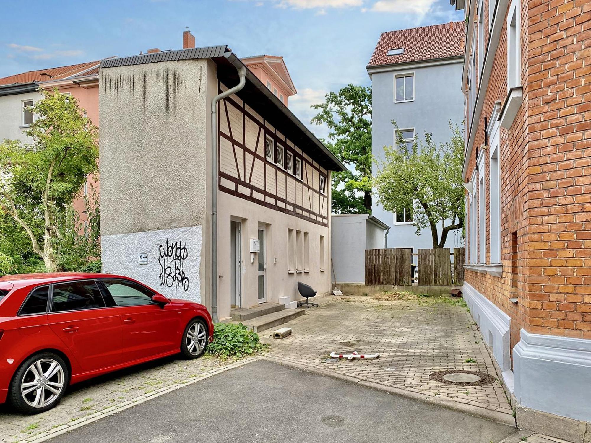 Die Remise Mit Kostenlosem Parkplatz Direkt Vor Der Tuer Erfurt Eksteriør bilde
