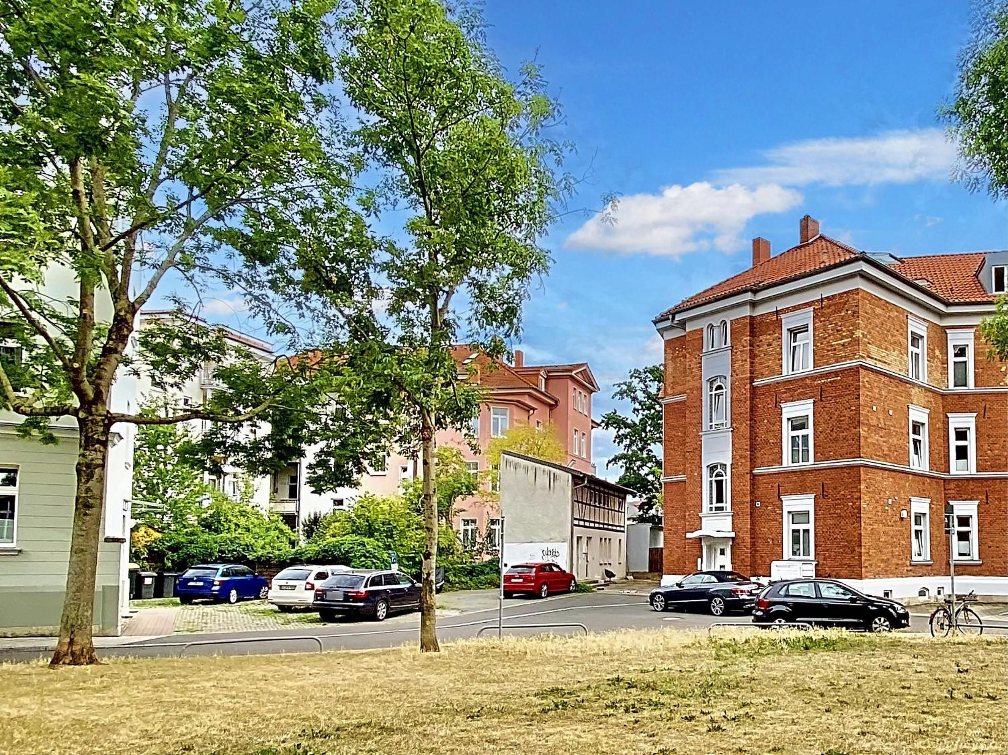 Die Remise Mit Kostenlosem Parkplatz Direkt Vor Der Tuer Erfurt Eksteriør bilde